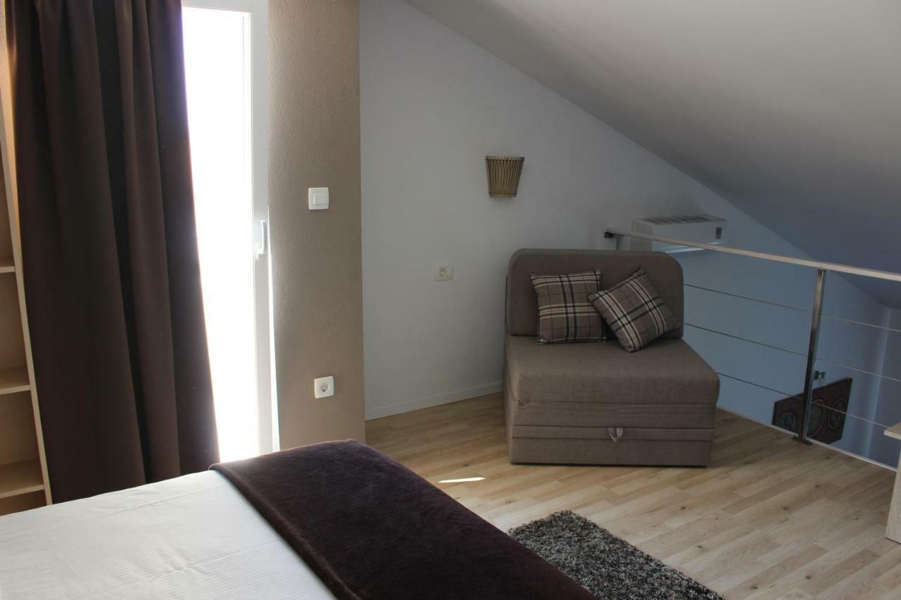 Apartments Lianto Драшнице Экстерьер фото